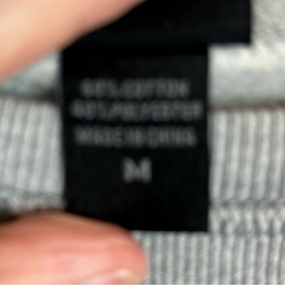 Gryffindor Men's Gray Crewneck Sweatshirt - Picture 4 of 6